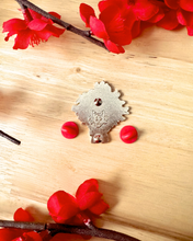 Load image into Gallery viewer, Gachakuta Enamel Pins