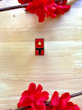 Load image into Gallery viewer, Fantasy Mini Pin Triangle Bath Token