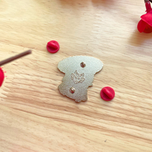 Load image into Gallery viewer, Hua Cheng Pin Back