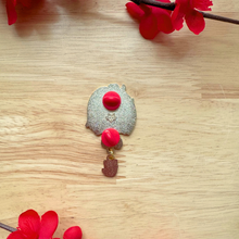 Load image into Gallery viewer, Momo Pin Back