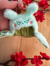 Load image into Gallery viewer, Alien Stage Mini Plushies &amp; Capes
