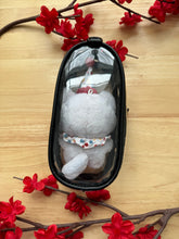 Load image into Gallery viewer, Cat Plush Display Bag with plush back
