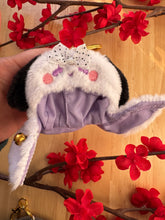 Load image into Gallery viewer, Alien Stage Mini Plushies &amp; Capes
