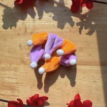 Load image into Gallery viewer, Jingle plush collar
