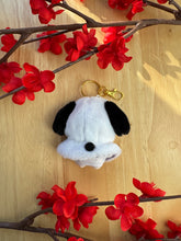 Load image into Gallery viewer, Sua Plush With Cape On Back
